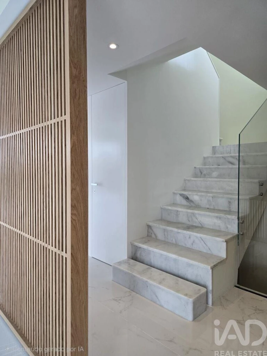 Moradia T3 para Venda em São João das Lampas e Terrugem Foto 11