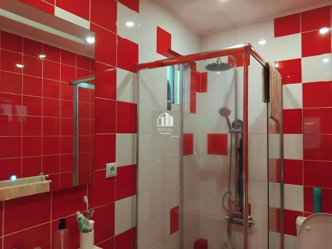 Apartamento T2 para Venda em Costa da Caparica Foto 23