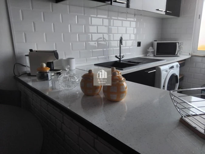 Apartamento T2 para Venda em Costa da Caparica Foto 13