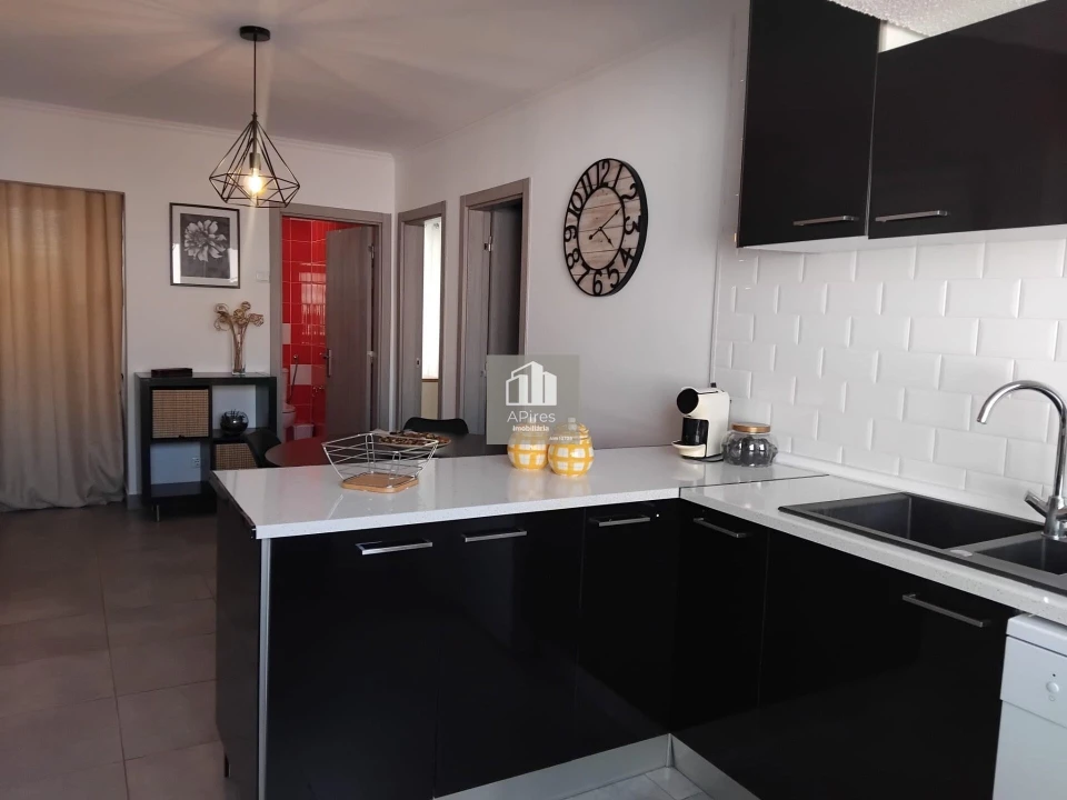Apartamento T2 para Venda em Costa da Caparica Foto 15