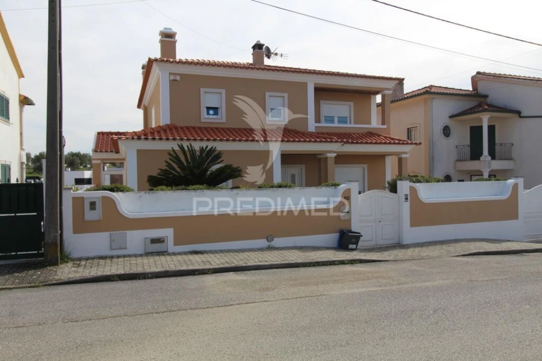 Moradia T5 para Venda em Torres Novas (São Pedro), Lapas e Ribeira Branca Foto 3