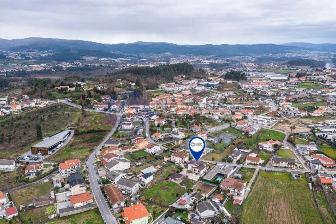 Moradia T5 para Venda em Prazins Santo Tirso e Corvite Foto 49
