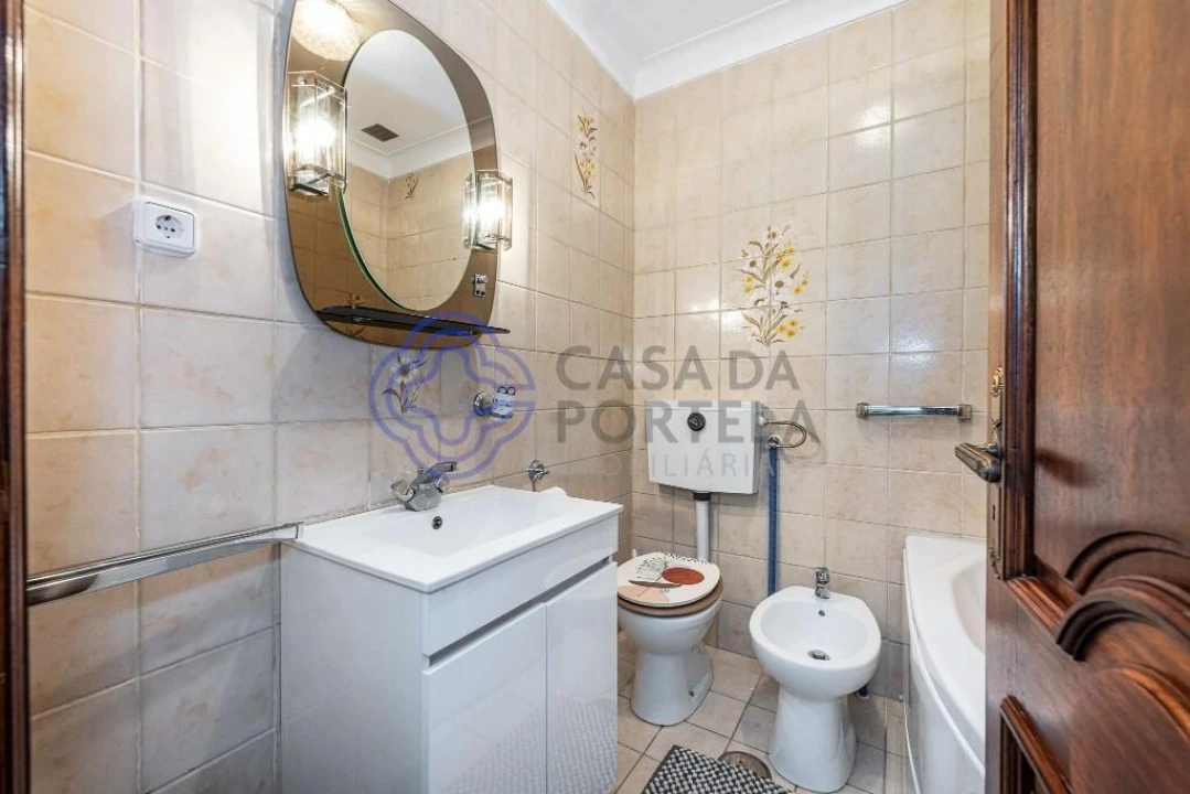 Moradia T5 para Venda em Prazins Santo Tirso e Corvite Foto 36