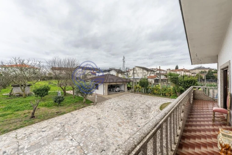 Moradia T5 para Venda em Prazins Santo Tirso e Corvite Foto 28