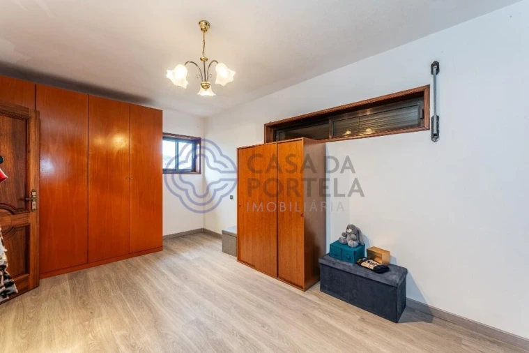 Moradia T5 para Venda em Prazins Santo Tirso e Corvite Foto 10