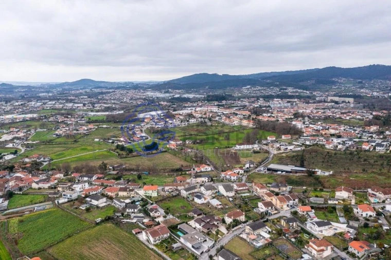 Moradia T5 para Venda em Prazins Santo Tirso e Corvite Foto 47