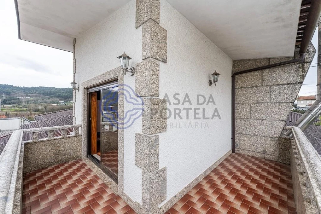 Moradia T5 para Venda em Prazins Santo Tirso e Corvite Foto 21