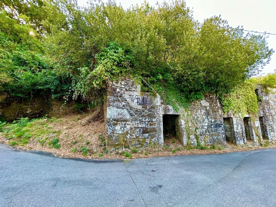 Moradia T3 para Venda em Azere Foto 3