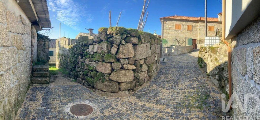 Moradia para Venda em Sobradelo da Goma Foto 2