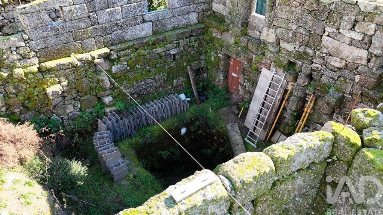 Moradia para Venda em Sobradelo da Goma Foto 15