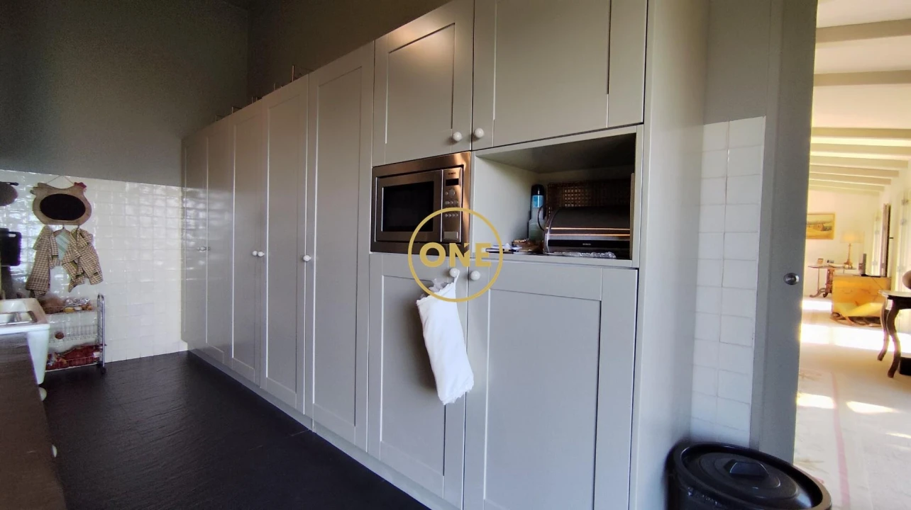 Moradia T5 para Venda em Alvarenga Foto 37