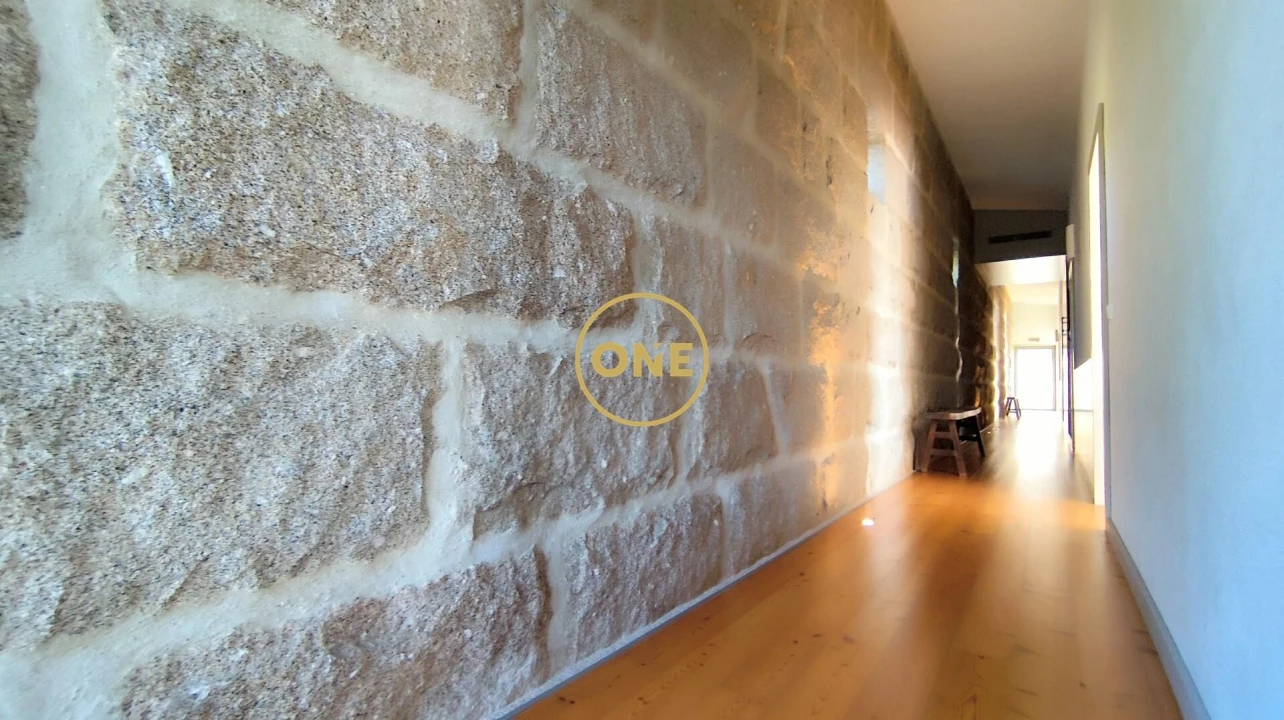 Moradia T5 para Venda em Alvarenga Foto 51