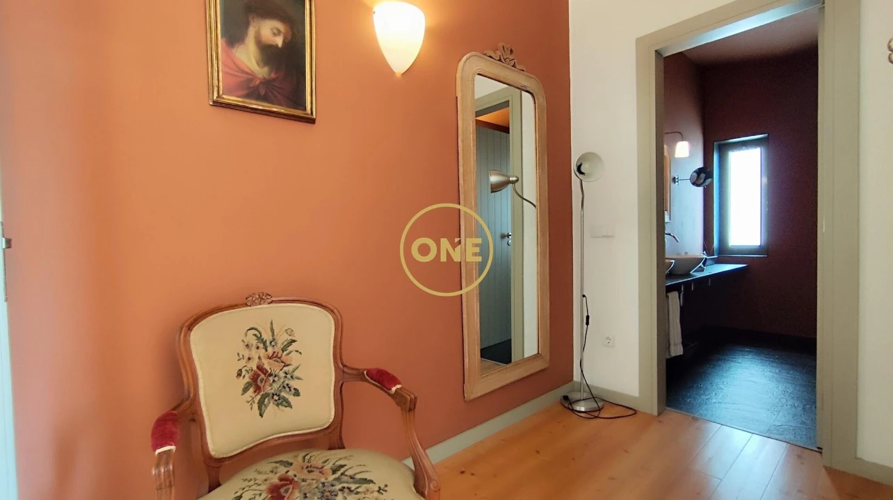 Moradia T5 para Venda em Alvarenga Foto 58