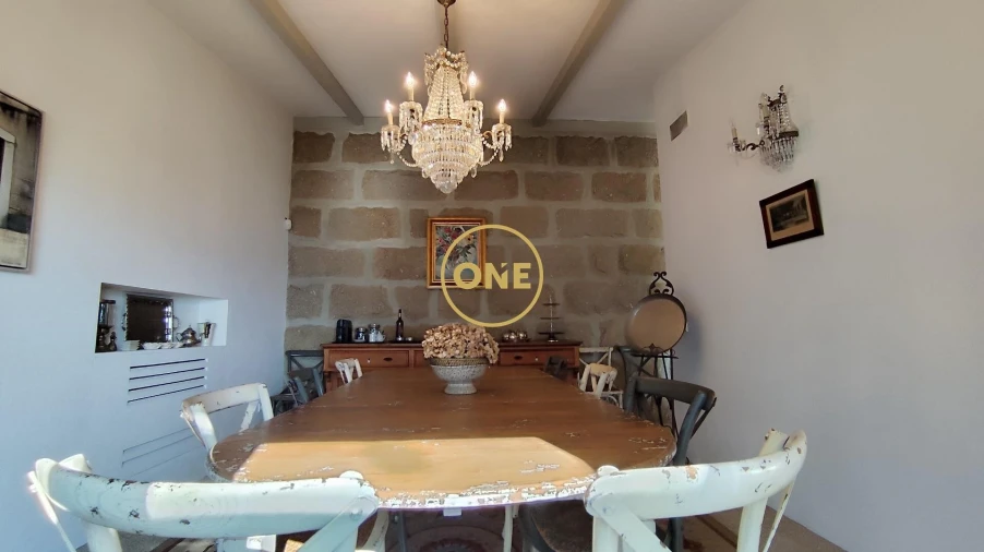 Moradia T5 para Venda em Alvarenga Foto 29