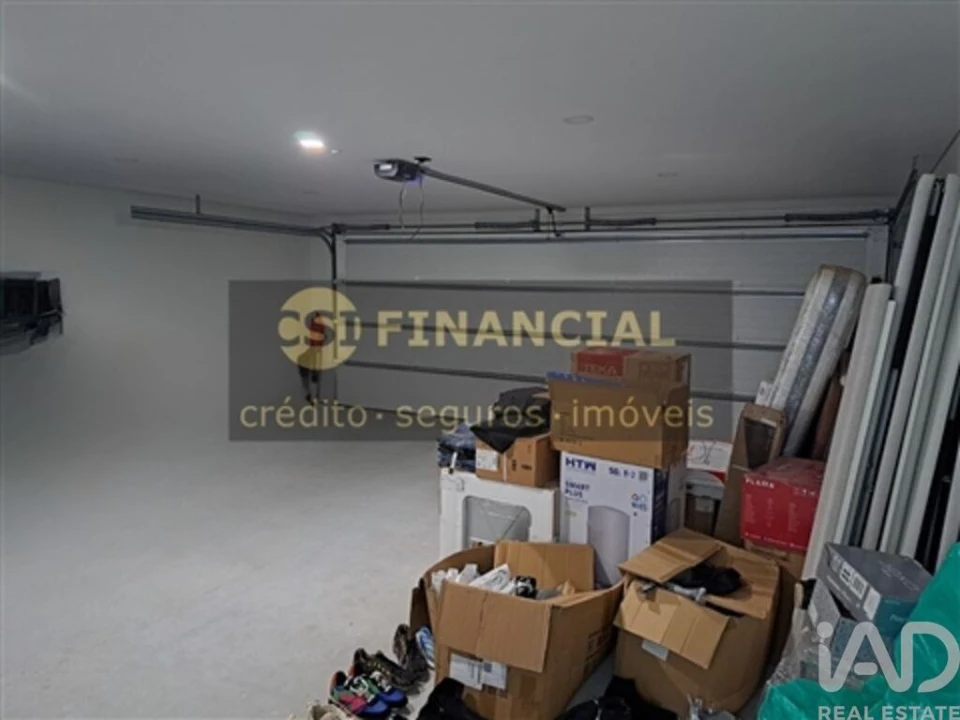 Moradia T4 para Venda em Esmoriz Foto 12