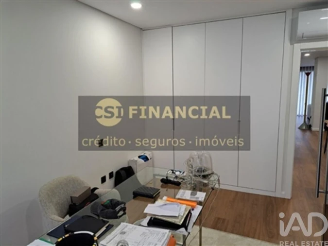 Moradia T4 para Venda em Esmoriz Foto 8