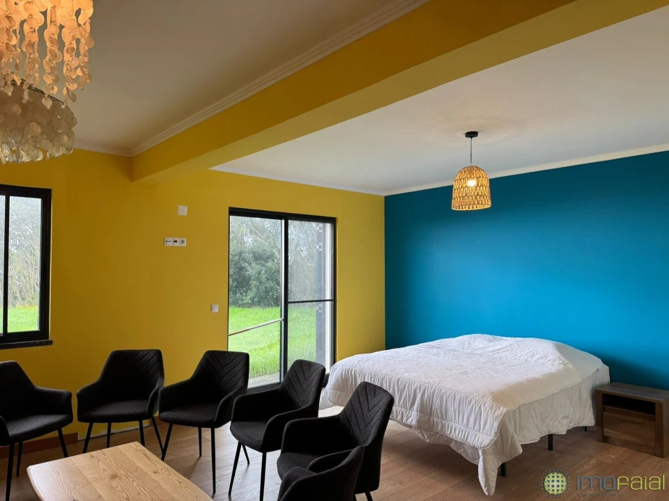 Moradia T5 para Venda em Feteira Foto 12