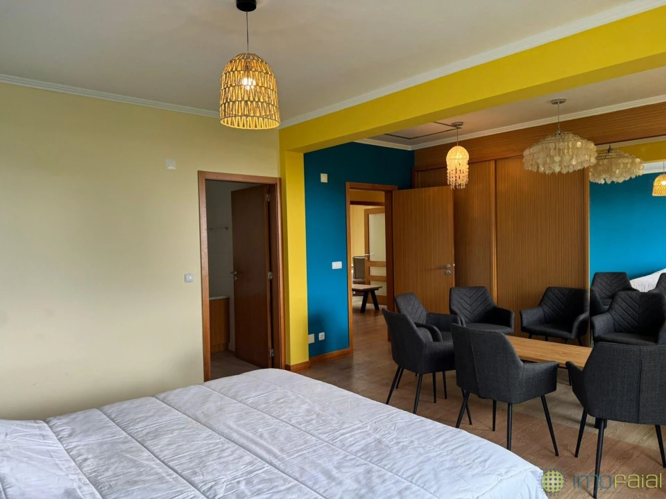 Moradia T5 para Venda em Feteira Foto 13