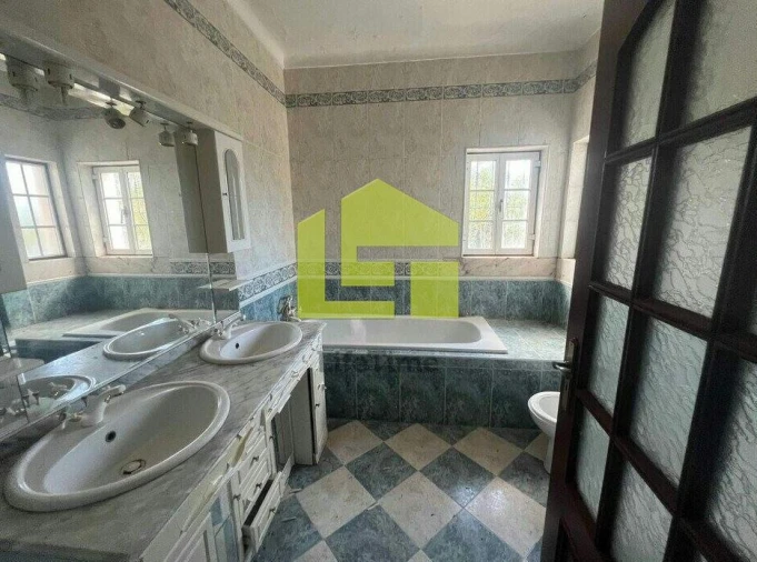 Moradia T4 para Venda em Borba (Matriz) Foto 4