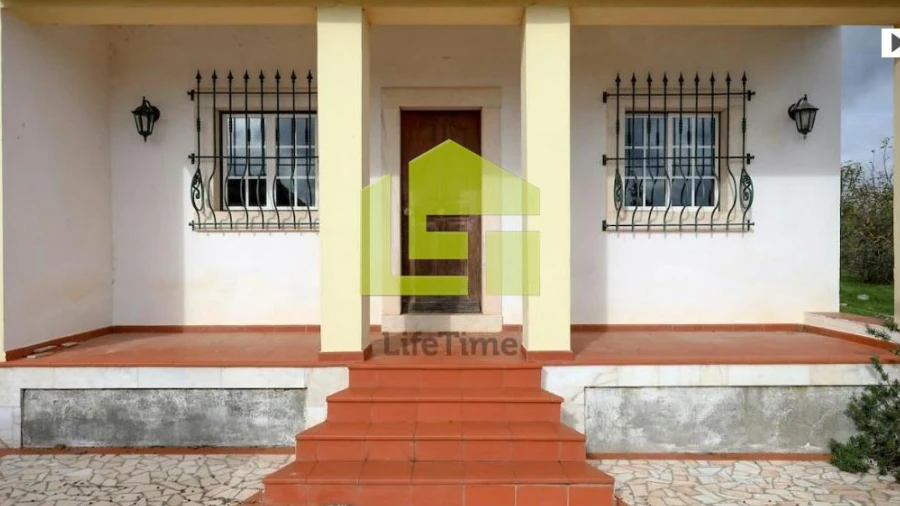Moradia T4 para Venda em Borba (Matriz)