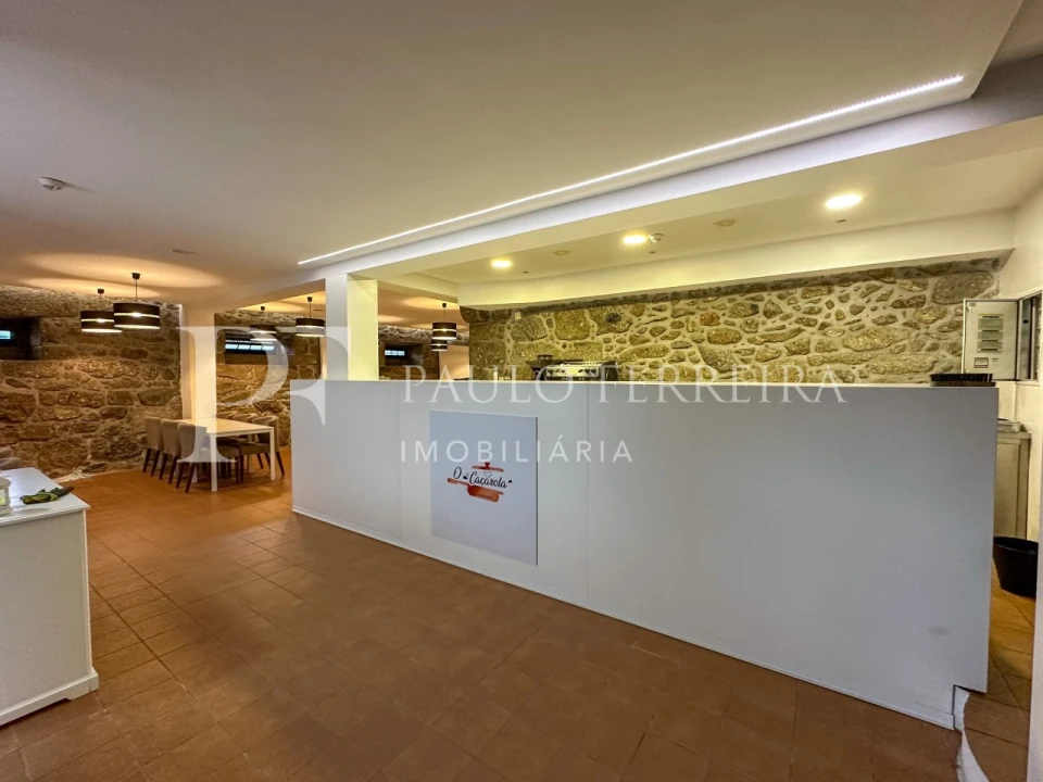 Negócio para Arrendamento em Landim Foto 7