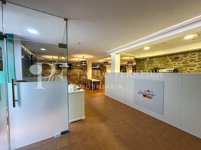 Negócio para Arrendamento em Landim Foto 6