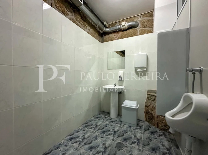 Negócio para Arrendamento em Landim Foto 25