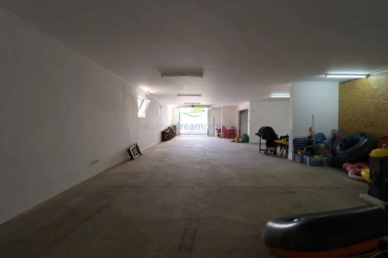 Moradia T4 para Venda em Albufeira e Olhos de Água Foto 31
