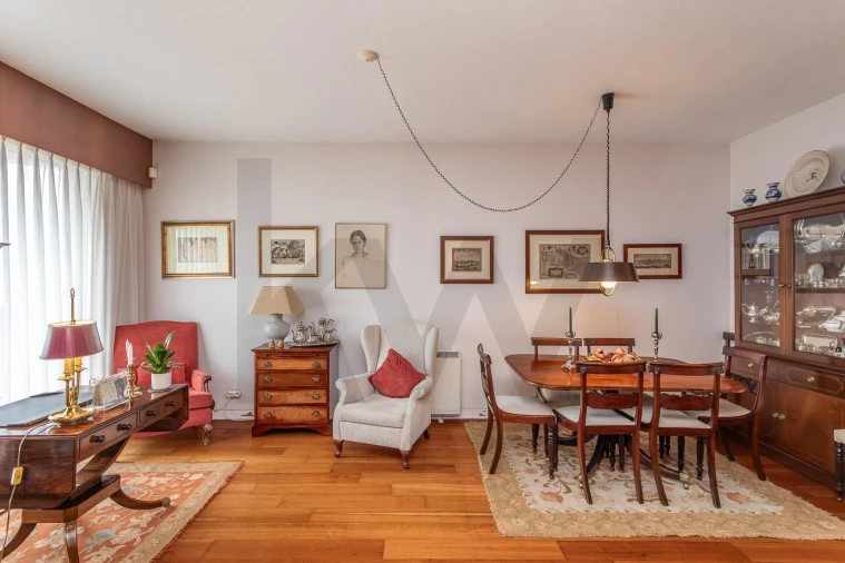 Apartamento T3 para Venda em Oeiras e São Julião da Barra, Paço de Arcos e Caxias Foto 6