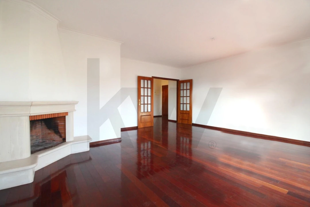 Apartamento T2 para Arrendamento em São Martinho do Bispo e Ribeira de Frades Foto 1