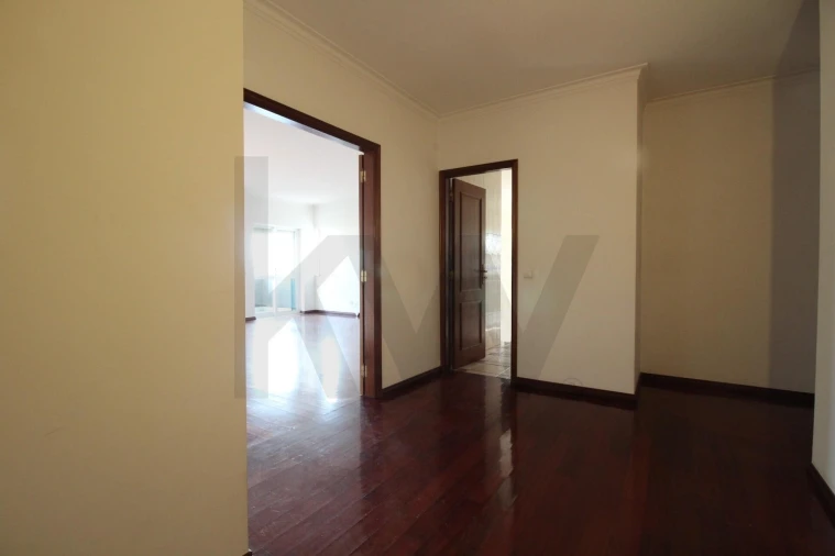 Apartamento T2 para Arrendamento em São Martinho do Bispo e Ribeira de Frades Foto 4