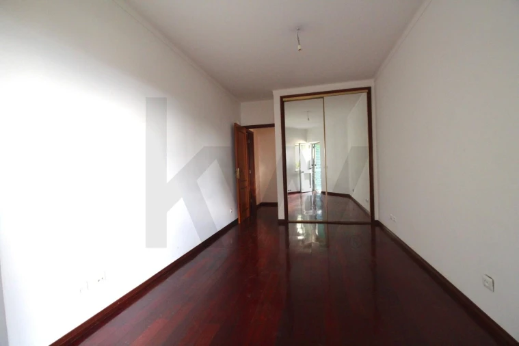 Apartamento T2 para Arrendamento em São Martinho do Bispo e Ribeira de Frades Foto 7