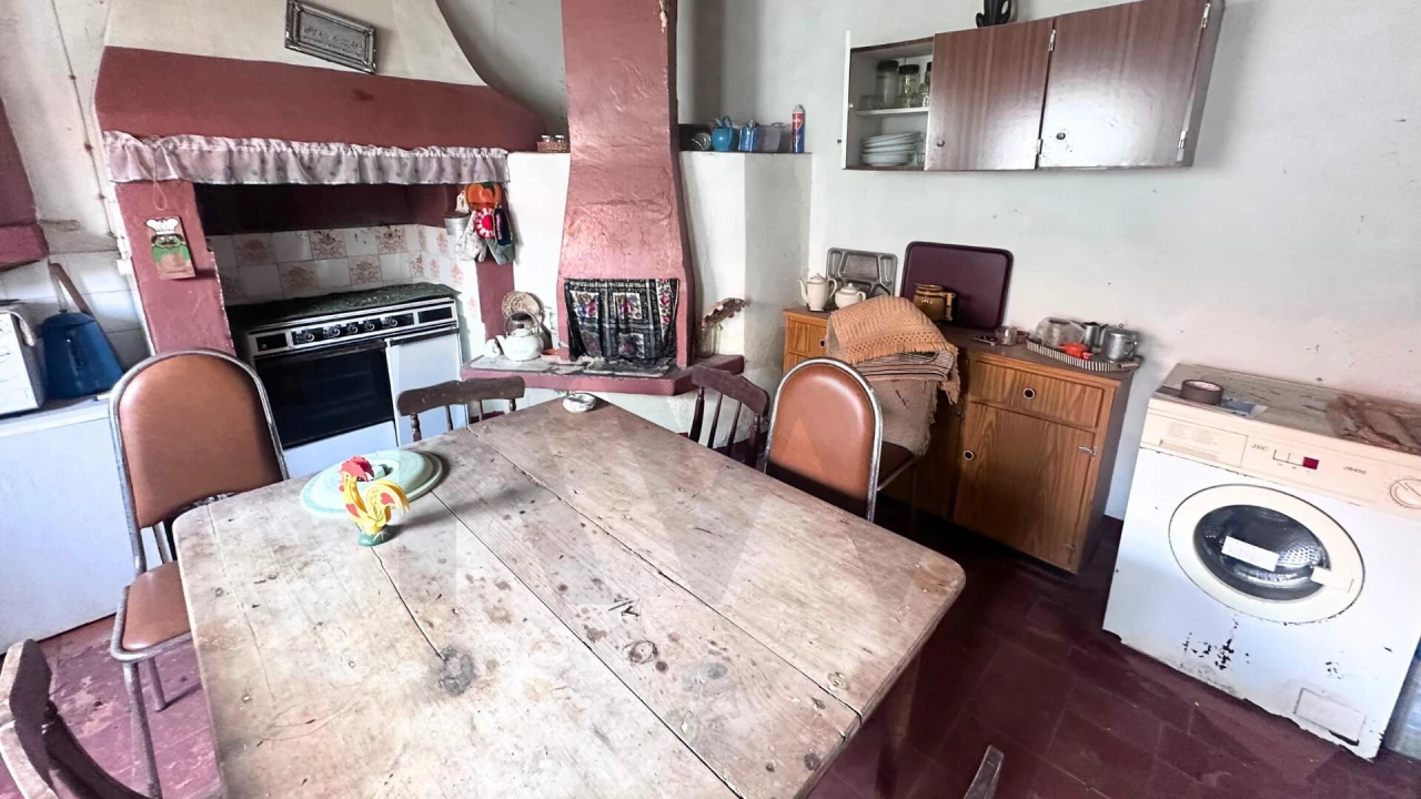 Moradia T5 para Venda em Praia do Almoxarife Foto 7