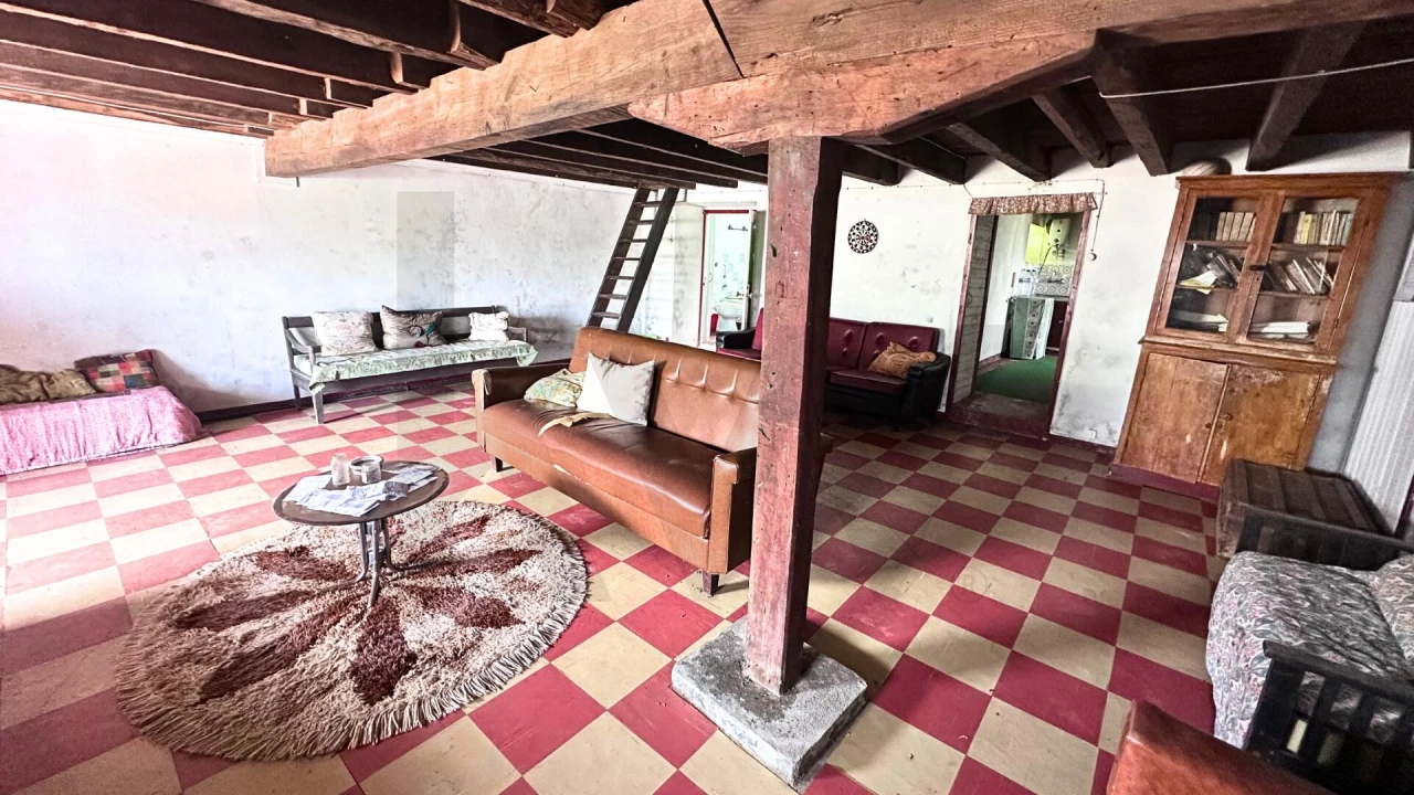 Moradia T5 para Venda em Praia do Almoxarife Foto 3