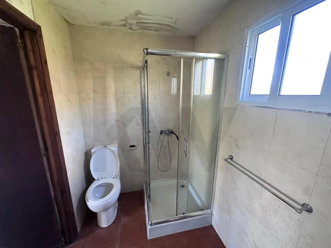 Moradia T1 para Venda em Santo Espirito Foto 7