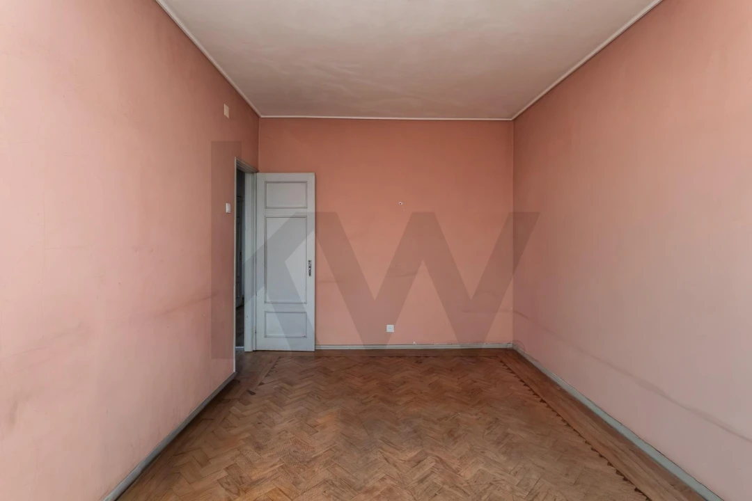 Apartamento T3 para Venda em Alfragide Foto 13
