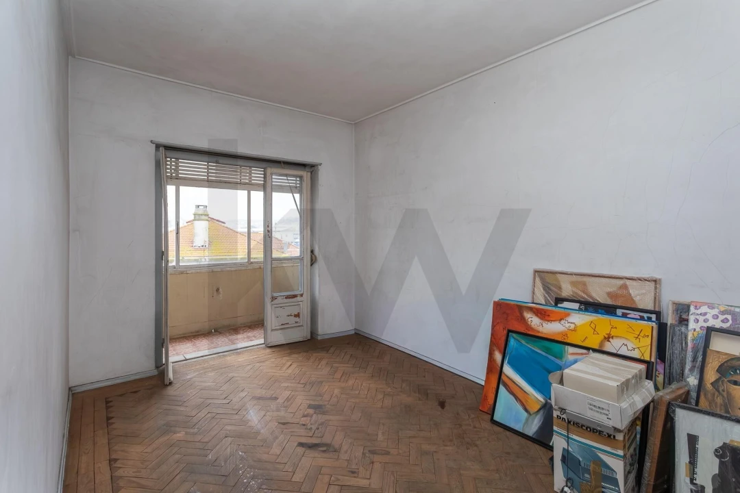 Apartamento T3 para Venda em Alfragide Foto 7