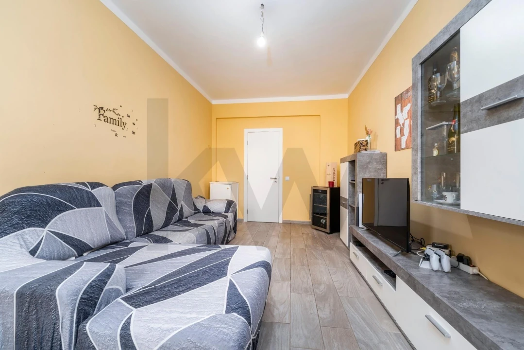 Apartamento T2 para Venda em Olhão Foto 6