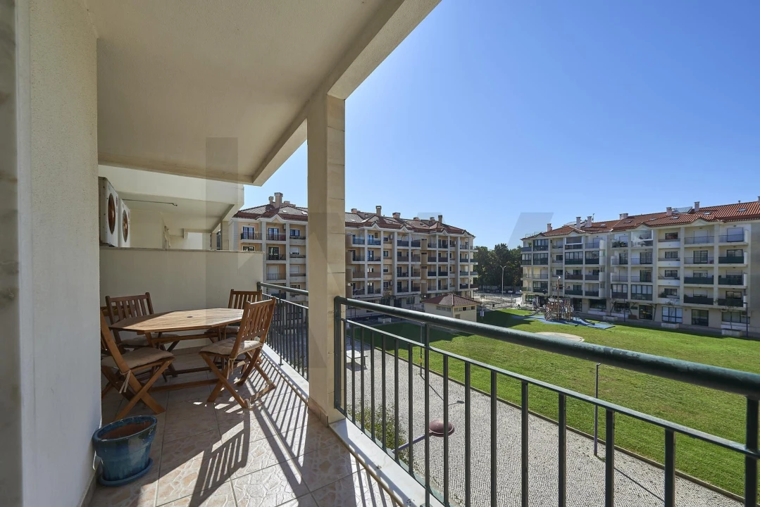 Apartamento T3 para Arrendamento em Carcavelos e Parede Foto 23