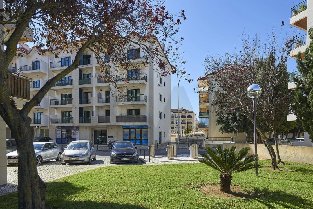 Apartamento T3 para Arrendamento em Carcavelos e Parede Foto 26