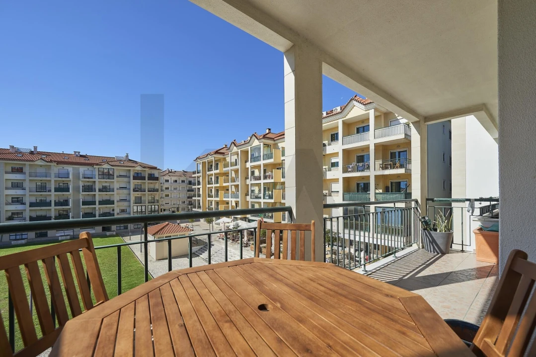 Apartamento T3 para Arrendamento em Carcavelos e Parede Foto 24
