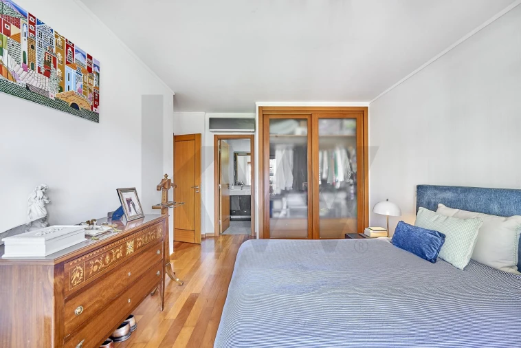 Apartamento T3 para Arrendamento em Carcavelos e Parede Foto 19