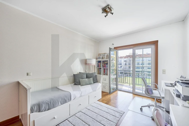 Apartamento T3 para Arrendamento em Carcavelos e Parede Foto 14