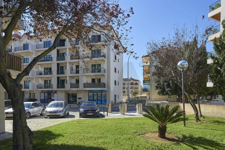 Apartamento T3 para Arrendamento em Carcavelos e Parede Foto 26