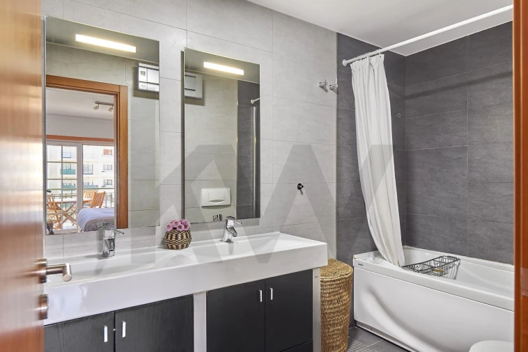 Apartamento T3 para Arrendamento em Carcavelos e Parede Foto 20