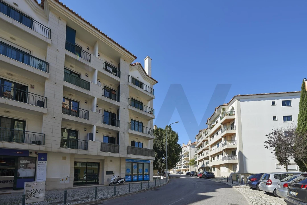 Apartamento T3 para Arrendamento em Carcavelos e Parede Foto 25