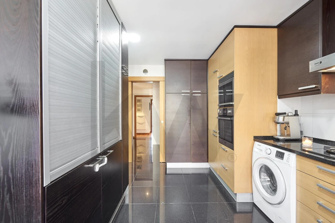 Apartamento T3 para Arrendamento em Carcavelos e Parede Foto 11