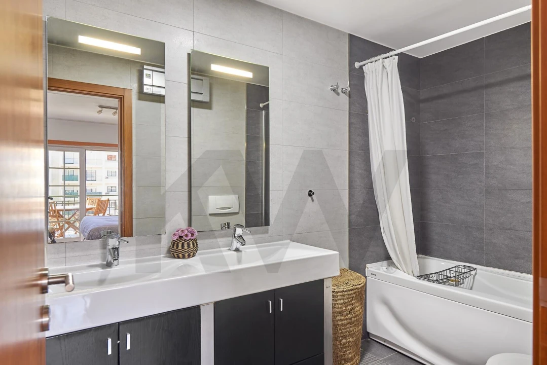 Apartamento T3 para Arrendamento em Carcavelos e Parede Foto 20