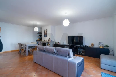 Moradia T4 para Venda em Mundão