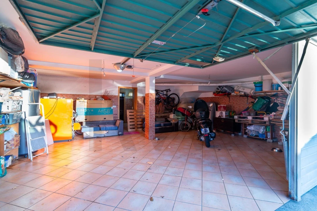 Moradia T4 para Venda em Mundão Foto 32